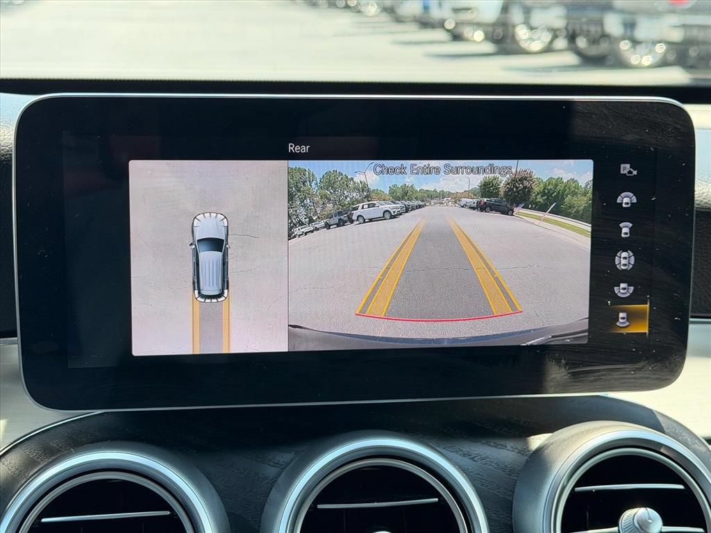 Used 2022 Mercedes-Benz GLC 300 image 25