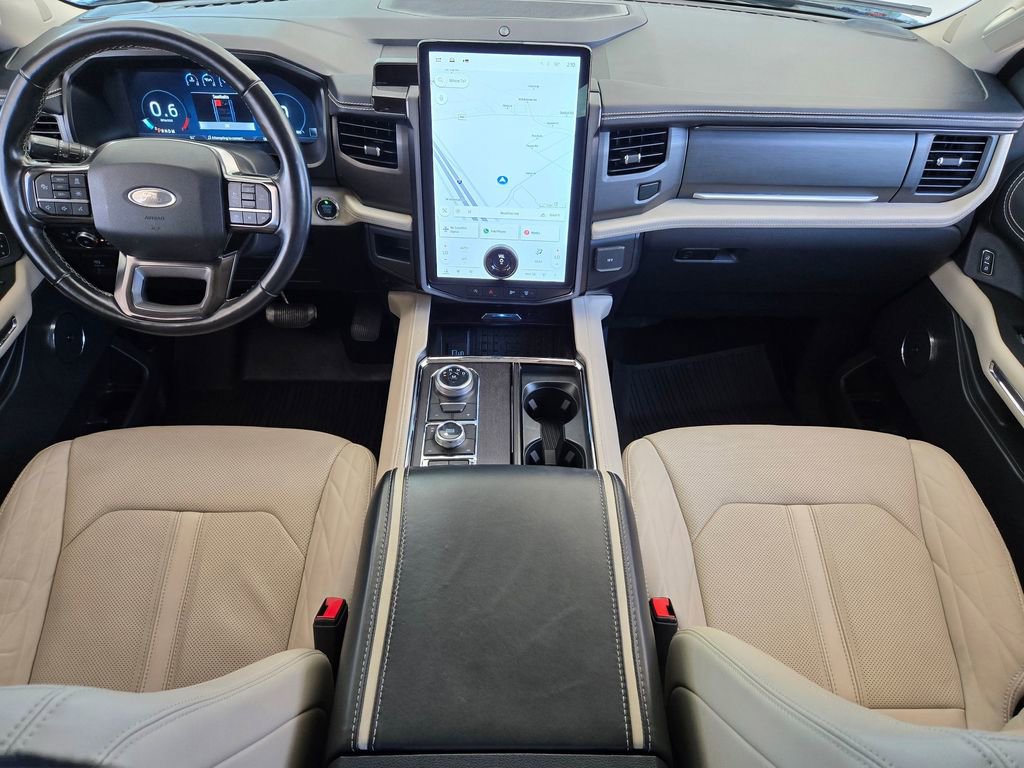 Used 2022 Ford Expedition Platinum AWD/4WD image 17