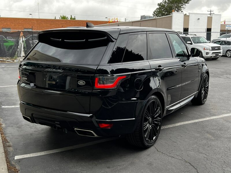 Used 2019 Land Rover Range Rover Sport Supercharged AWD/4WD image 8