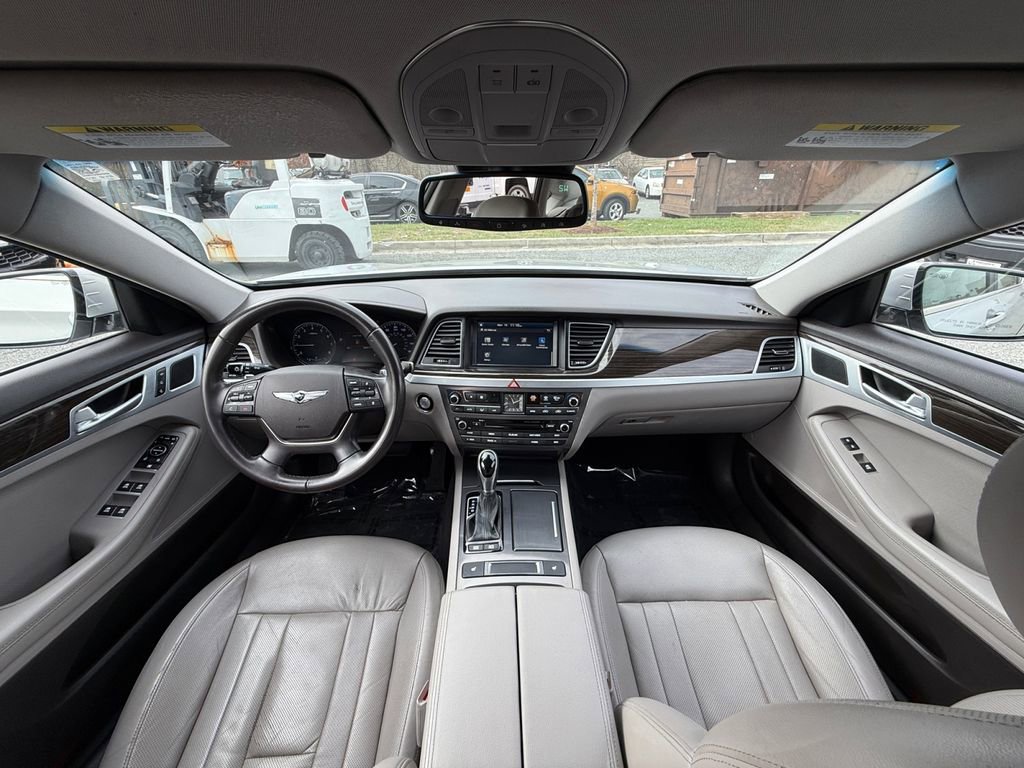 Used 2017 Genesis G80 3.8 image 22