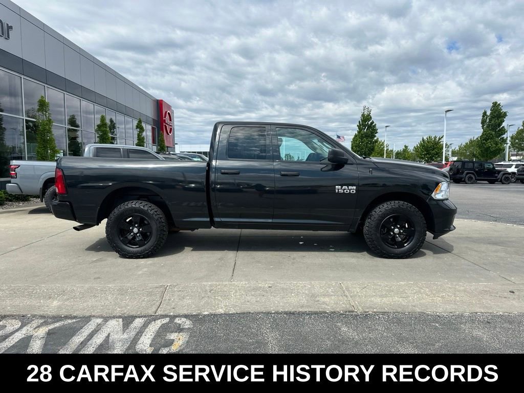Used 2017 RAM 1500 Express AWD/4WD image 10