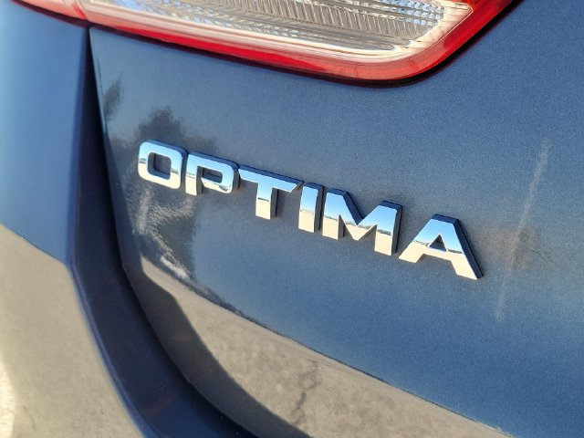 Used 2018 Kia Optima EX w/ Premium Package FWD image 5