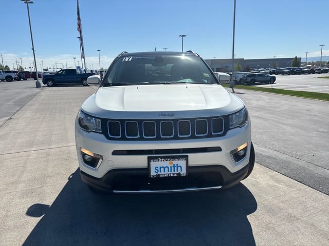 Used 2017 Jeep Compass Limited w/ Navigation Group AWD/4WD image 8