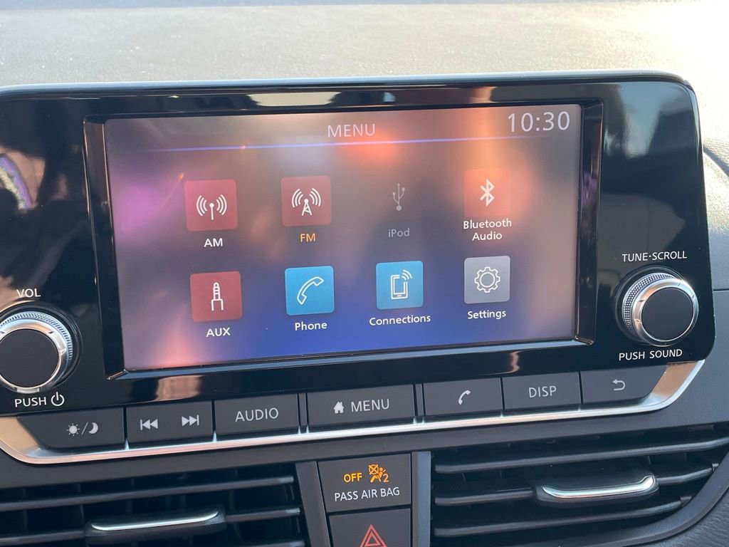 Used 2024 Nissan Altima 2.5 S image 17