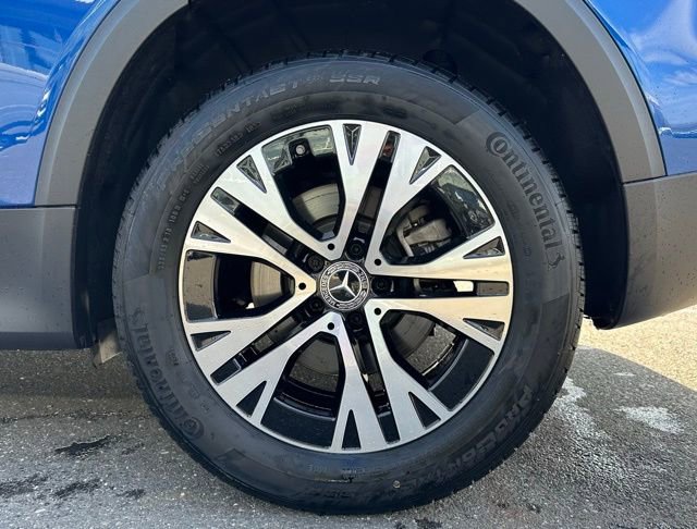Used 2024 Mercedes-Benz GLB 250 4MATIC image 11