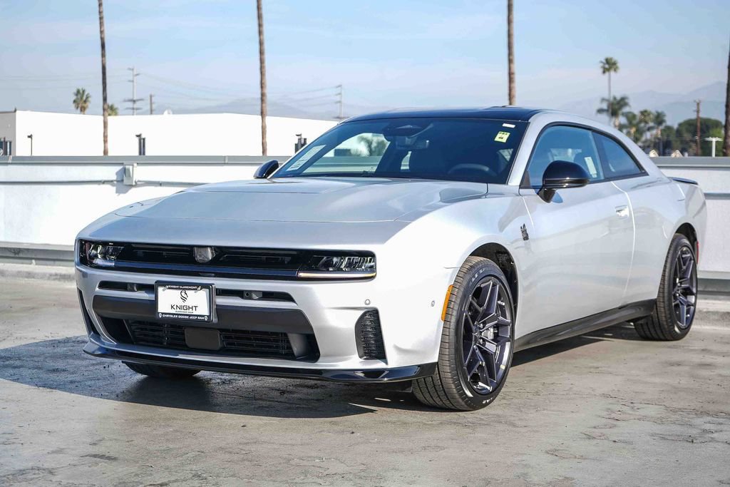 New 2026 Dodge Charger Scat Pack w/ Blacktop Package AWD/4WD image 4