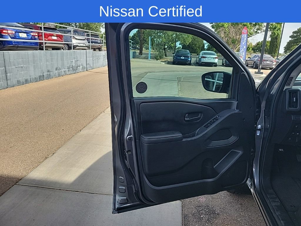 Used 2025 Nissan Frontier S image 11