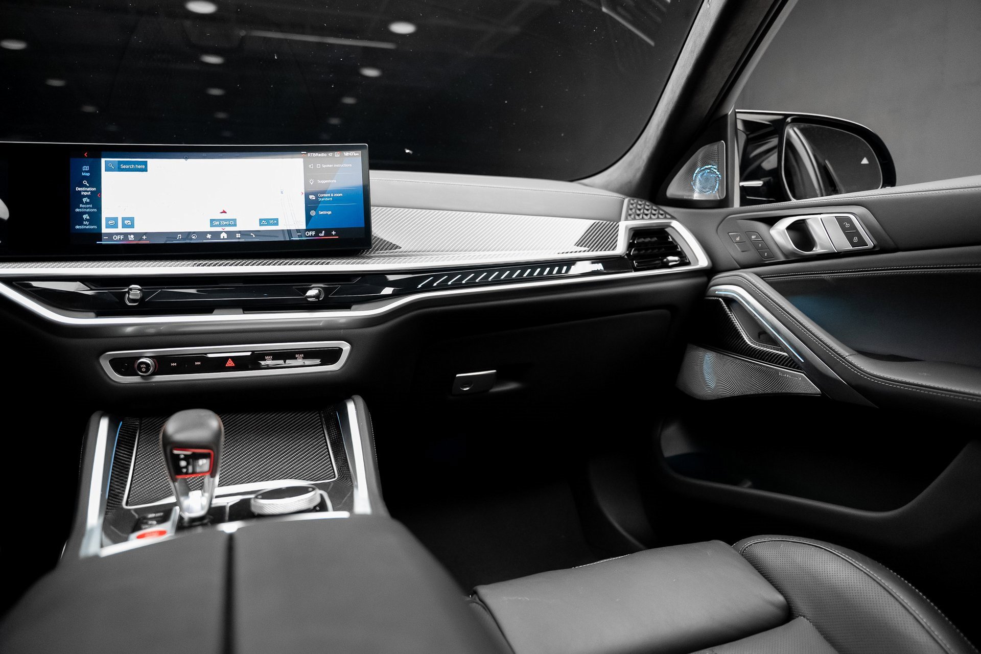 Used 2024 BMW X6 M Competition image 42