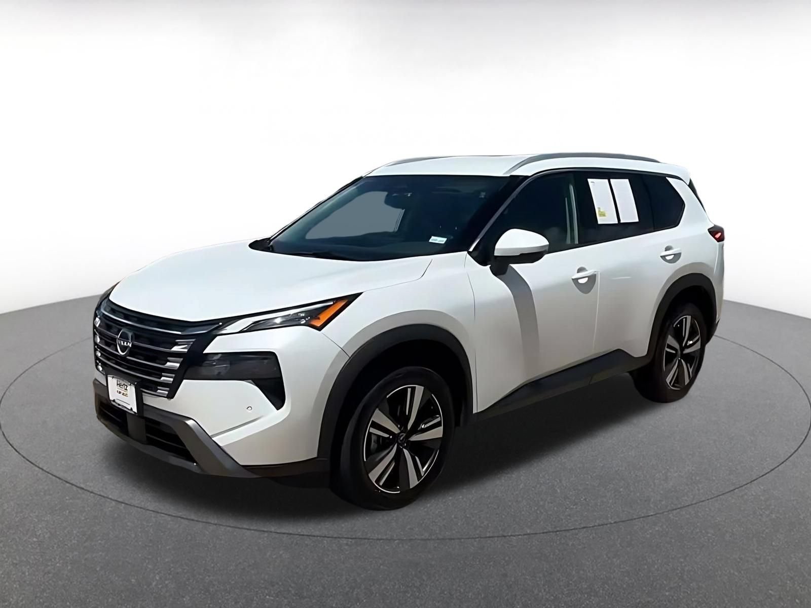 Used 2026 Nissan Rogue SL FWD image 7