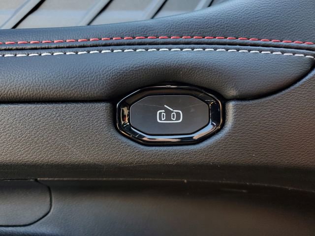 New 2025 Dodge Charger Daytona R/T w/ Sun & Sound Package image 17