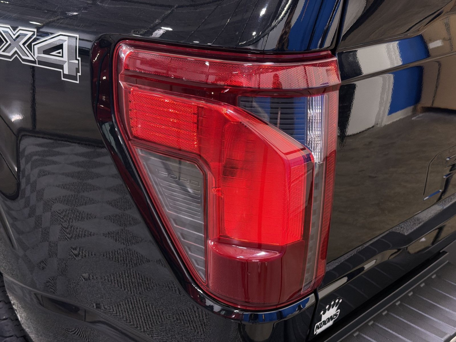 Used 2024 Ford F150 XLT w/ Mobile Office Package AWD/4WD image 17