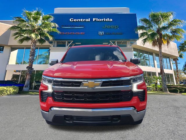 Used 2024 Chevrolet Silverado 1500 LT AWD/4WD image 3
