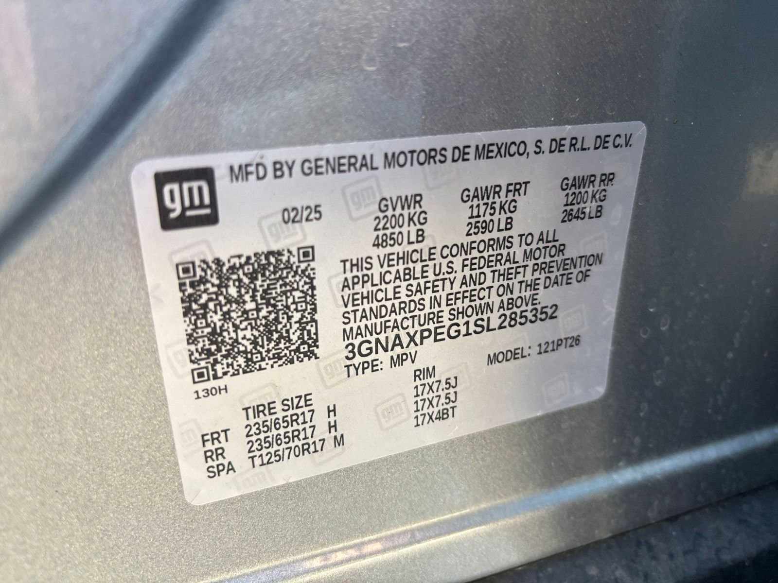 Used 2025 Chevrolet Equinox LT AWD/4WD image 30