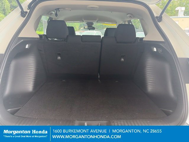 Used 2025 Honda HR-V LX image 27