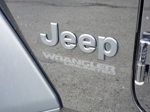 Used 2022 Jeep Wrangler Unlimited Sport image 26