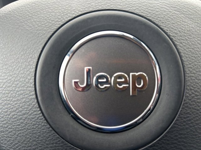 Used 2021 Jeep Cherokee Trailhawk w/ Trailer Tow Group image 16