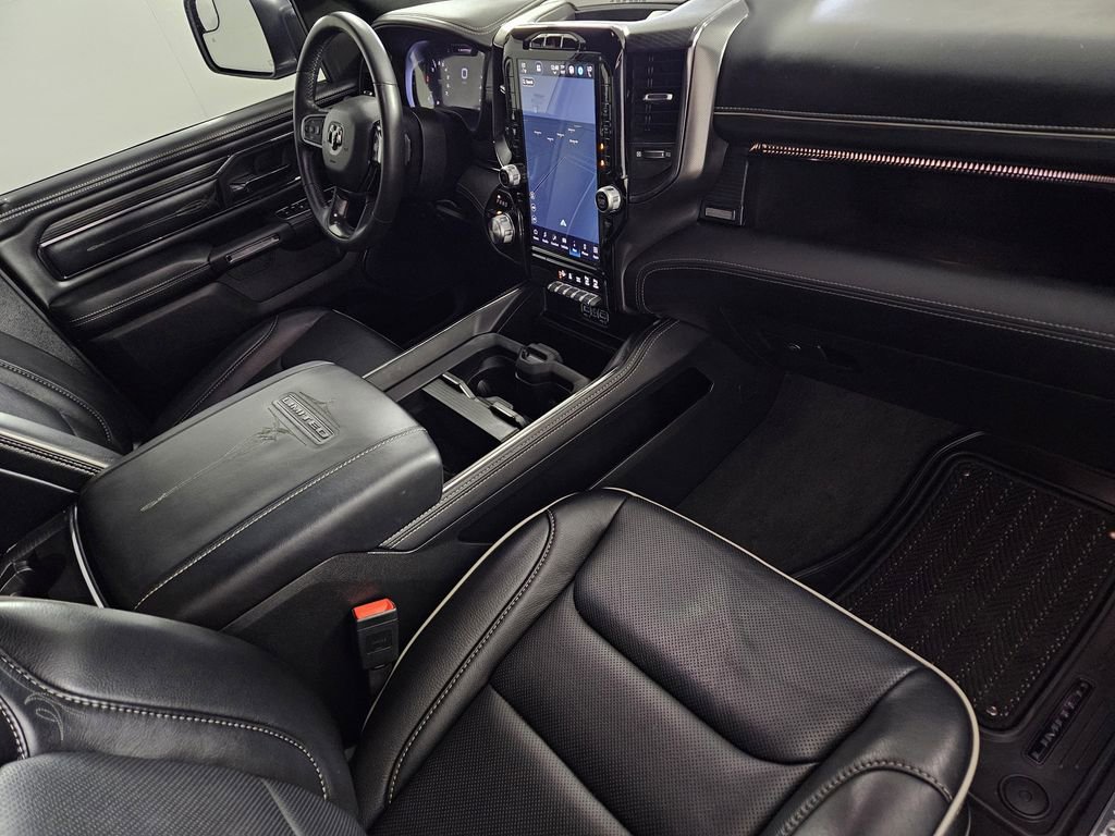 Used 2023 RAM 1500 Limited w/ Body Color Bumper Group AWD/4WD image 32
