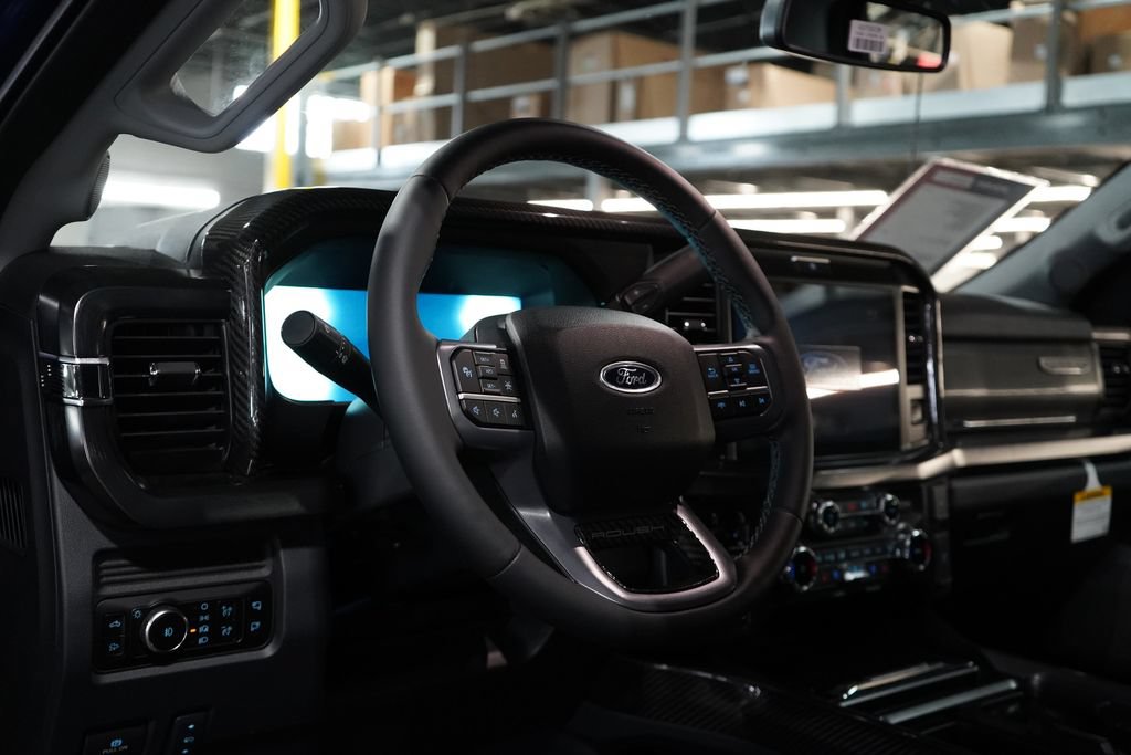 New 2026 Ford F250 Lariat w/ Black Appearance Package AWD/4WD image 21