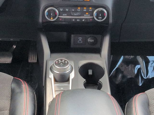 Certified 2022 Ford Escape SEL w/ SEL Stealth AWD Package image 19