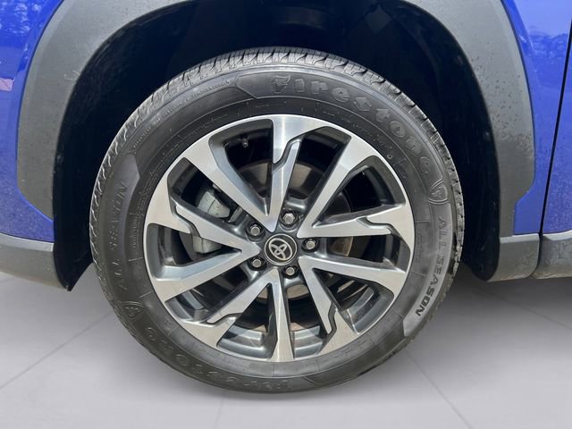 Used 2025 Toyota Corolla Cross XLE AWD/4WD image 9