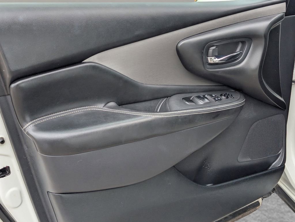 Used 2020 Nissan Murano S w/ Technology Package FWD image 15