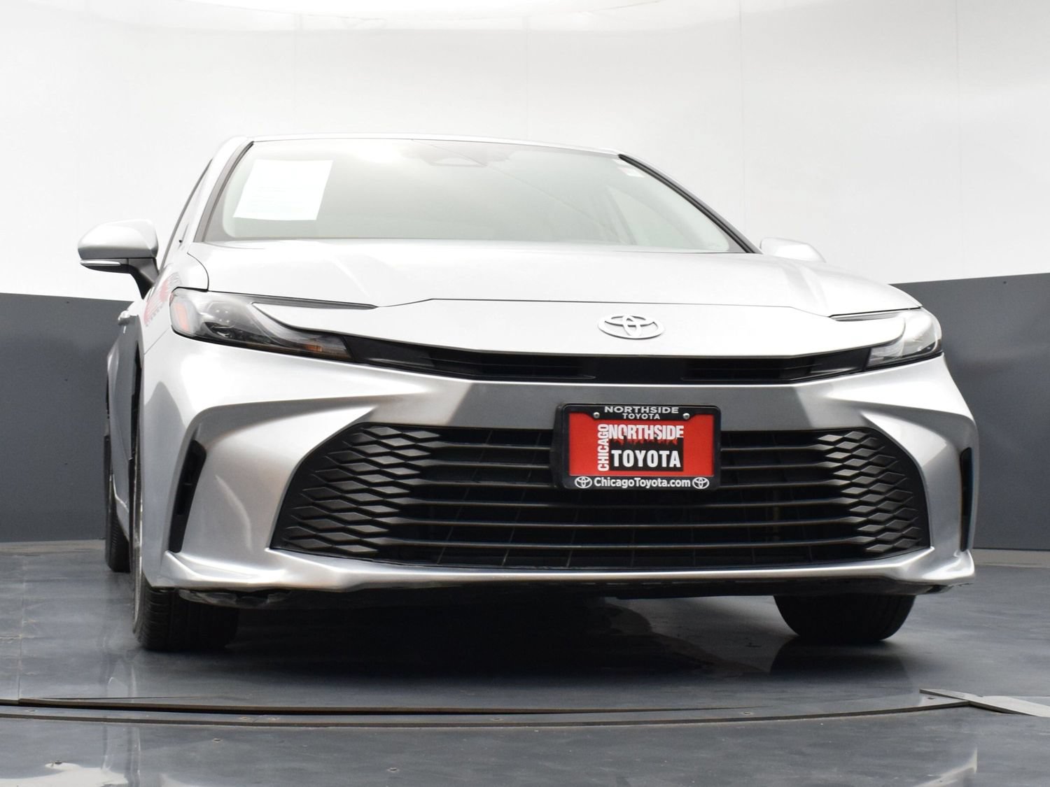 Used 2025 Toyota Camry LE w/ Convenience Package FWD image 30