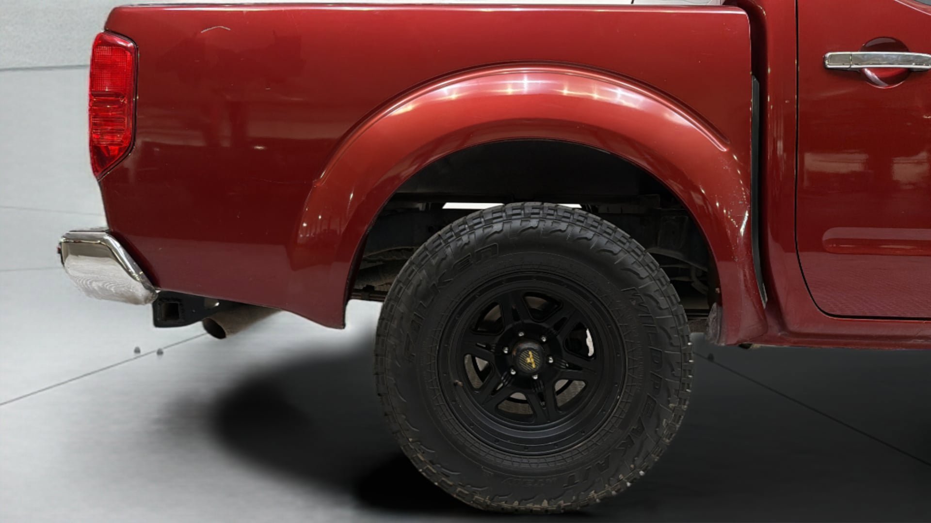 Used 2013 Nissan Frontier S image 35