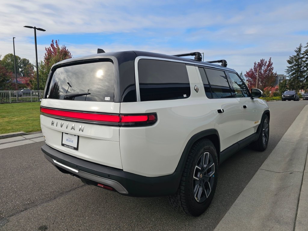 Used 2023 Rivian R1S Adventure Quad AWD/4WD image 7