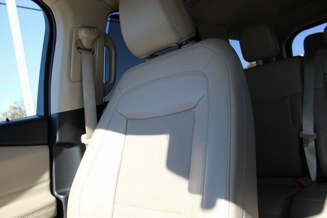 Used 2023 Ford Explorer Limited image 26