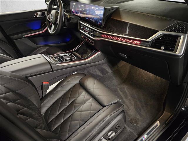 Certified 2025 BMW X5 sDrive40i w/ M Sport Package RWD image 21