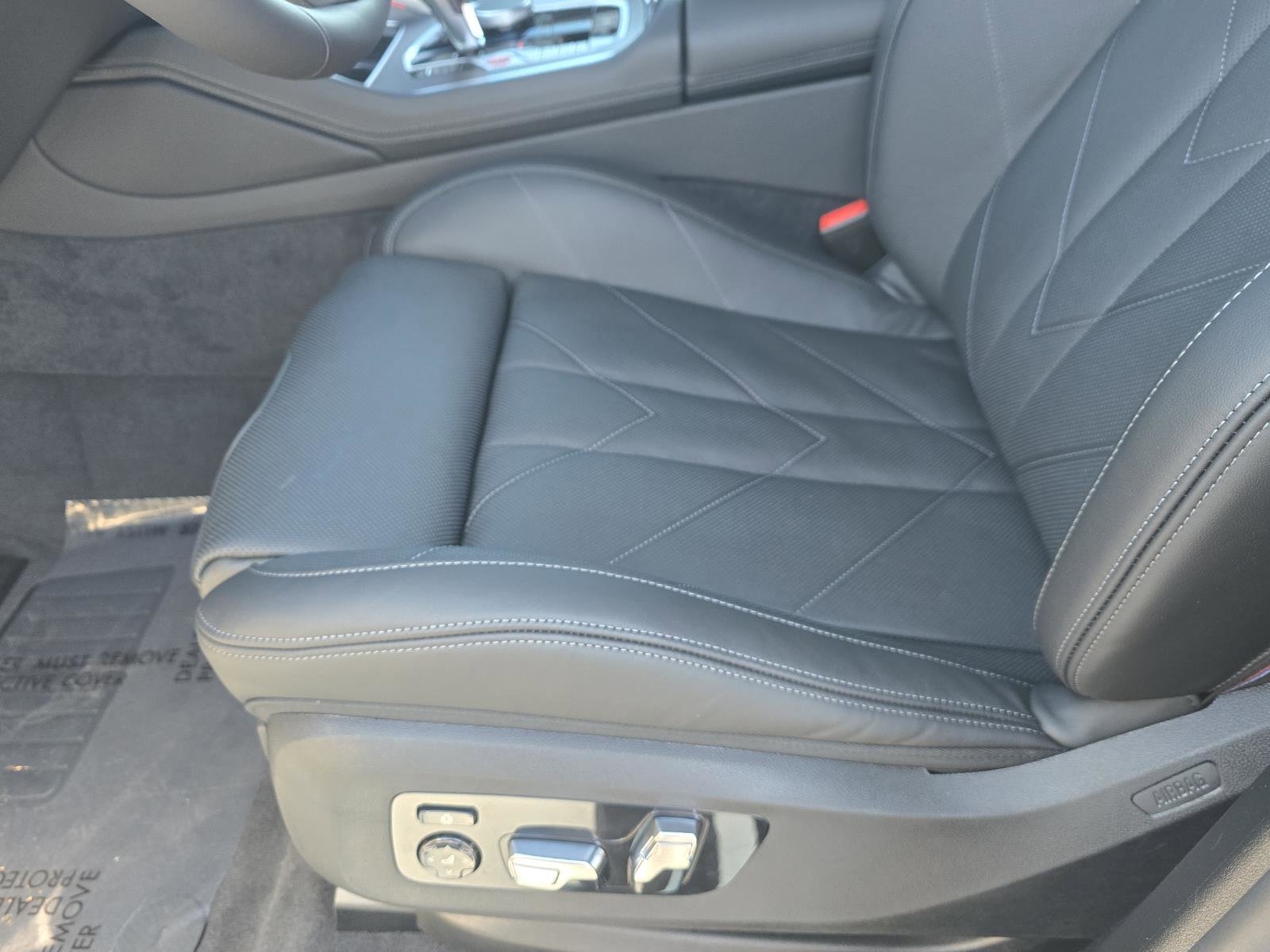 New 2026 BMW XM Label Red w/ M Driver's Package image 15