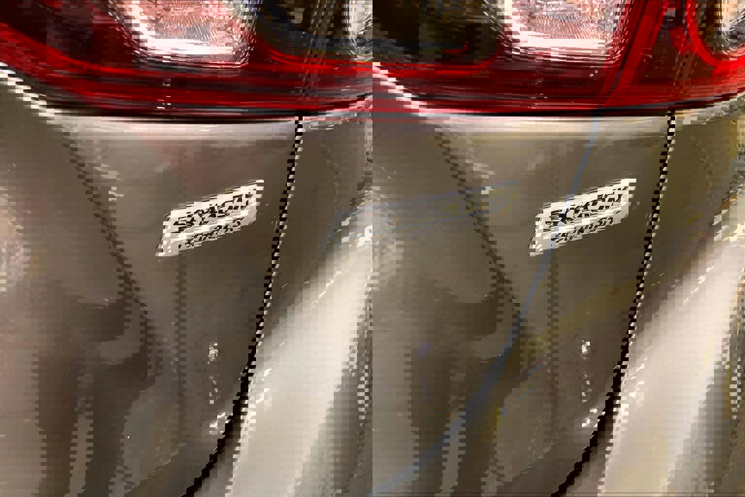 Used 2018 MAZDA MAZDA3 Touring image 9