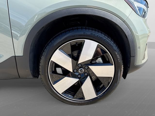 Certified 2023 Volvo XC40 Recharge Ultimate AWD/4WD image 22