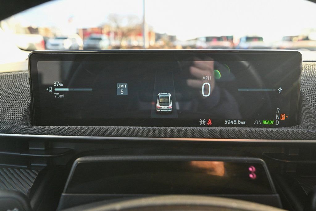 Used 2025 Ford Mustang Mach-E Premium image 37
