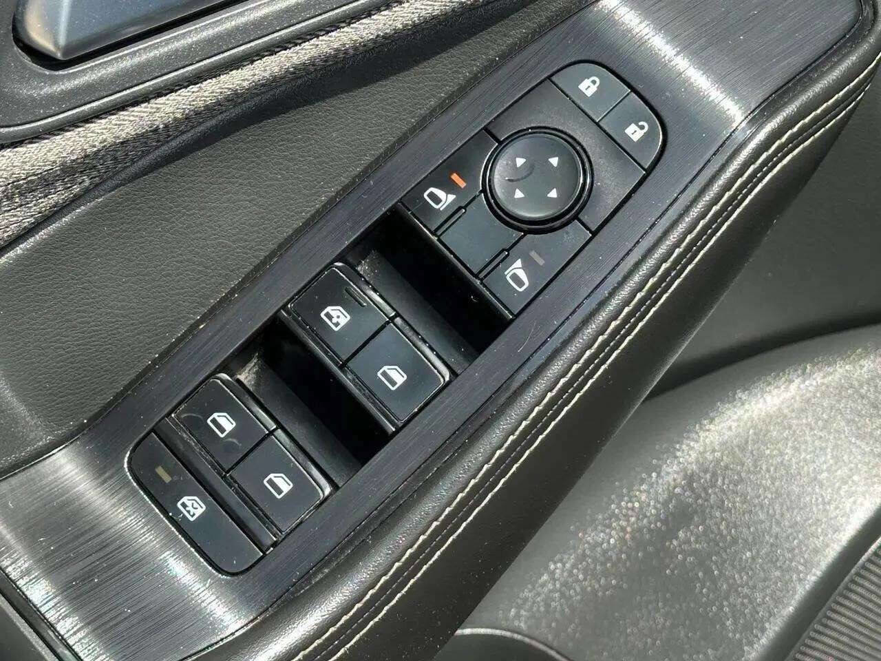 Used 2021 Nissan Rogue SV AWD/4WD image 48