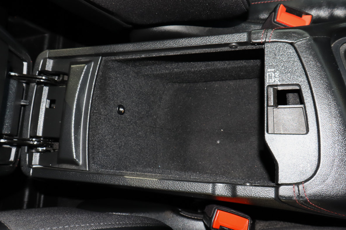 Used 2022 Dodge Durango R/T w/ Blacktop Package image 32