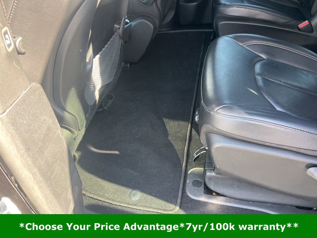 Certified 2022 Chrysler Pacifica Touring-L w/ S Appearance Package image 41