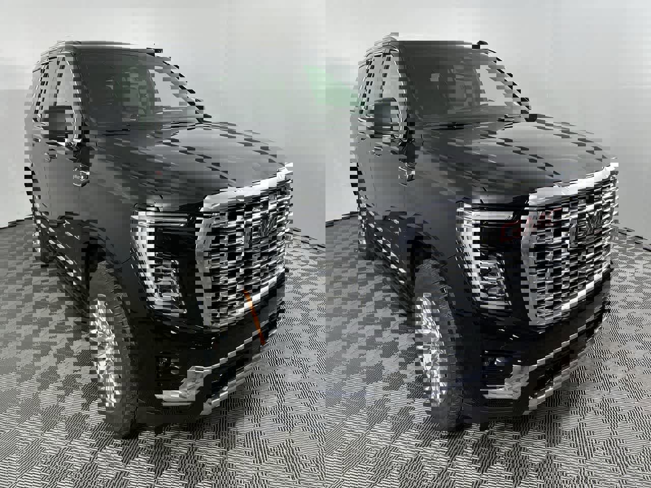 Used 2025 GMC Yukon Denali image 2