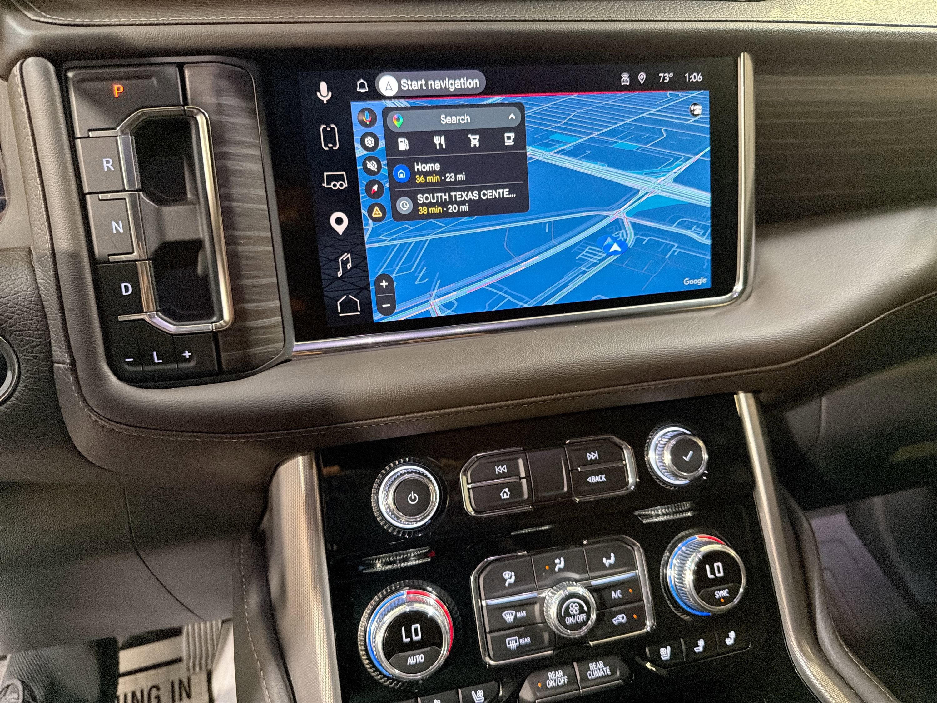 Used 2023 GMC Yukon XL Denali AWD/4WD image 19