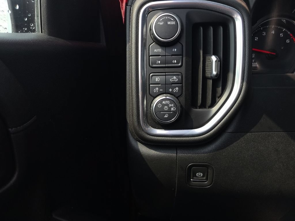 Used 2021 Chevrolet Silverado 1500 LTZ w/ Safety Package II AWD/4WD image 14