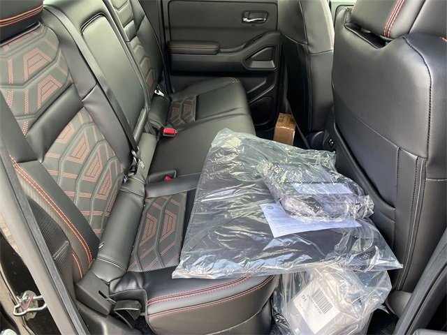 New 2025 Nissan Frontier PRO-4X w/ Pro Premium Package image 17