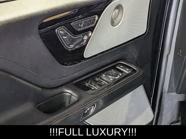 Used 2021 Lincoln Aviator Reserve w/ Equipment Group 201A image 16