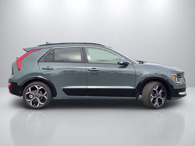 New 2026 Kia Niro SX Touring FWD image 3