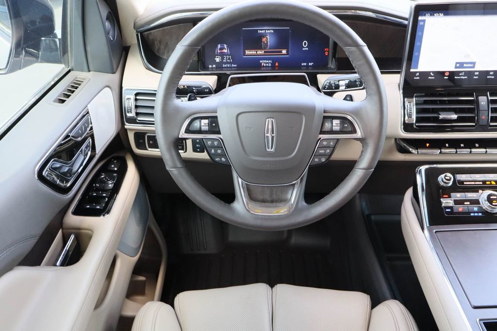 Used 2024 Lincoln Navigator Reserve AWD/4WD image 25