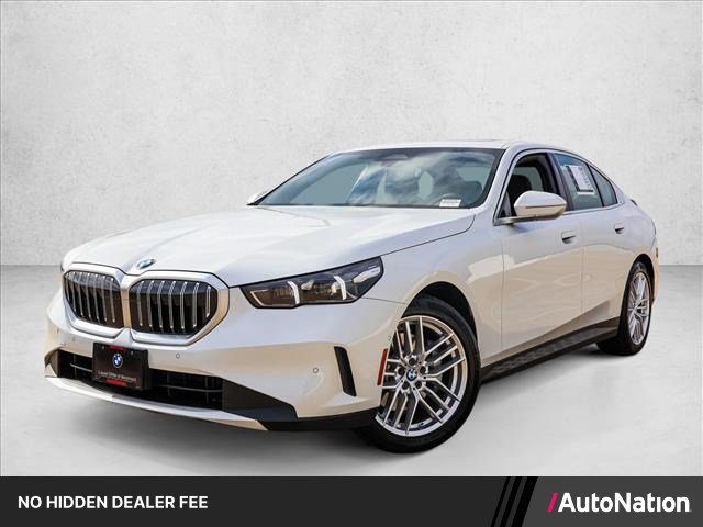 Used 2026 BMW 530i xDrive w/ Premium Package AWD/4WD video 1