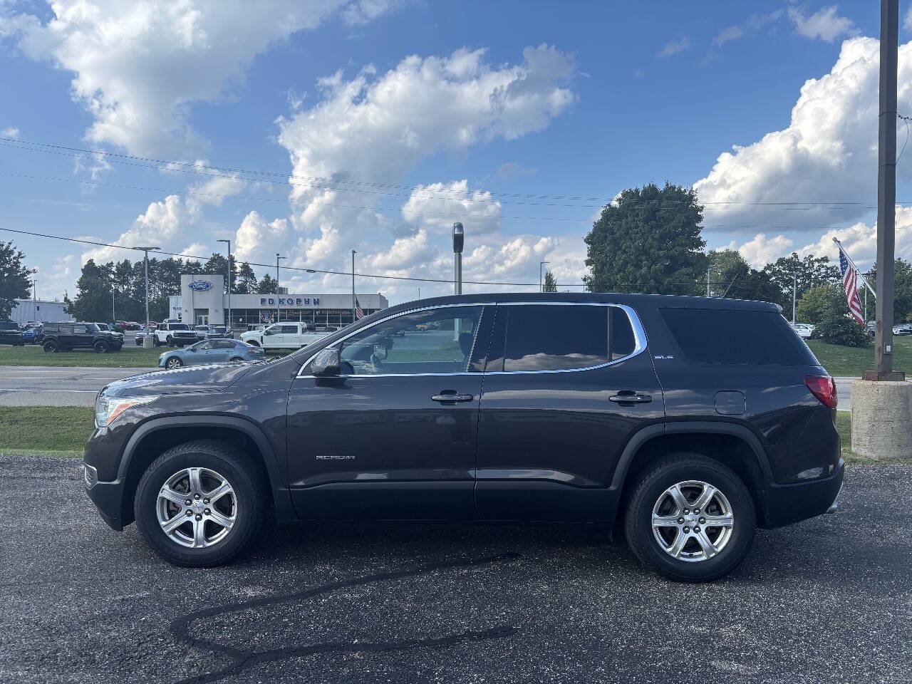 Used 2018 GMC Acadia SLE