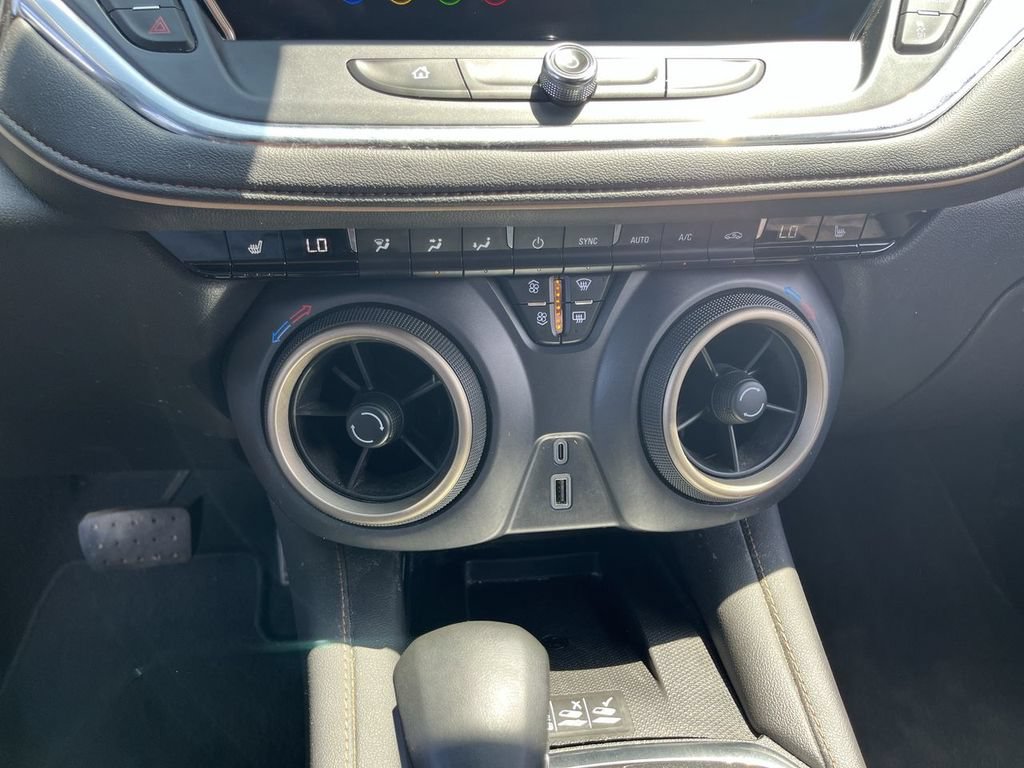 Certified 2024 Chevrolet Blazer Premier AWD/4WD image 18