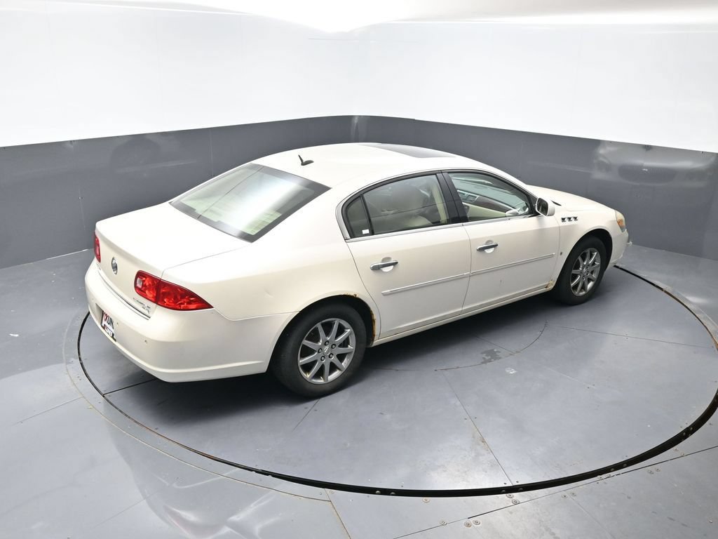 Used 2008 Buick Lucerne CXL w/ Ultra Confidence Package FWD image 30