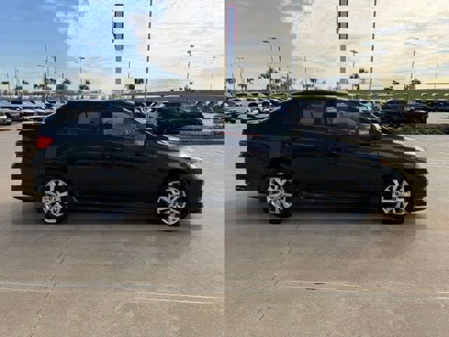 Used 2010 Toyota Corolla image 6