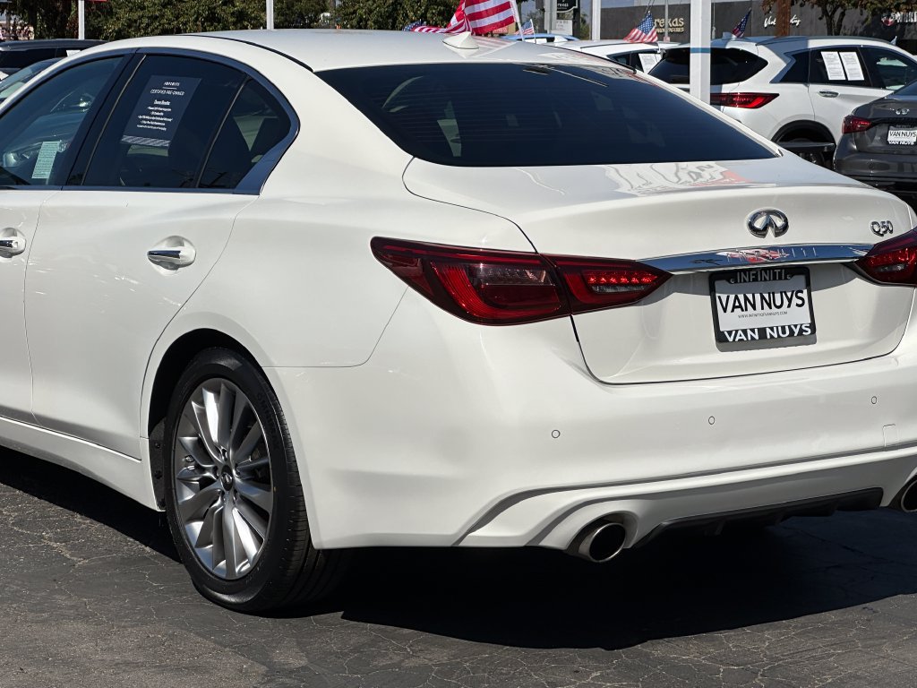 Certified 2023 INFINITI Q50 Luxe RWD image 5